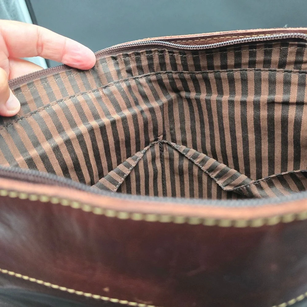 Jack Georges Brown Buffalo Leather City Crossbody Voyager Bag 7298